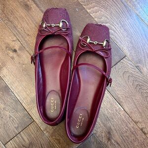 Authentic Gucci Signature Ballet Flats